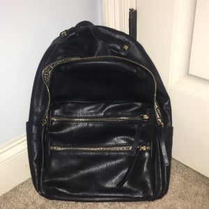 Madison West | Backpack🎒